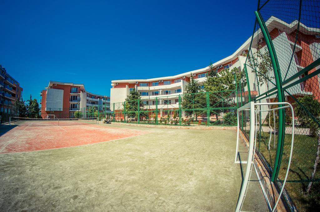 Privillege Fort Noks Beach Apartments Elenite Exteriör bild