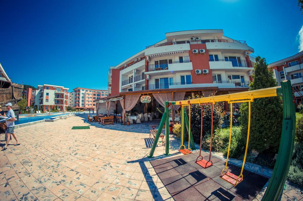 Privillege Fort Noks Beach Apartments Elenite Exteriör bild