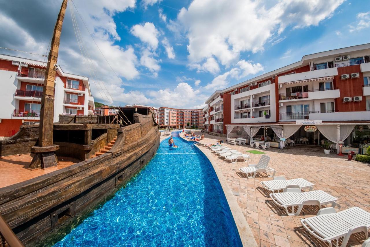 Privillege Fort Noks Beach Apartments Elenite Exteriör bild